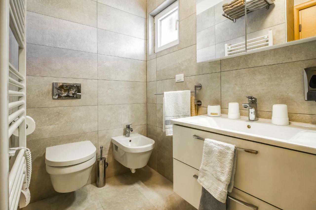 Saten Suite Apartment Near The Beach Poreč Extérieur photo