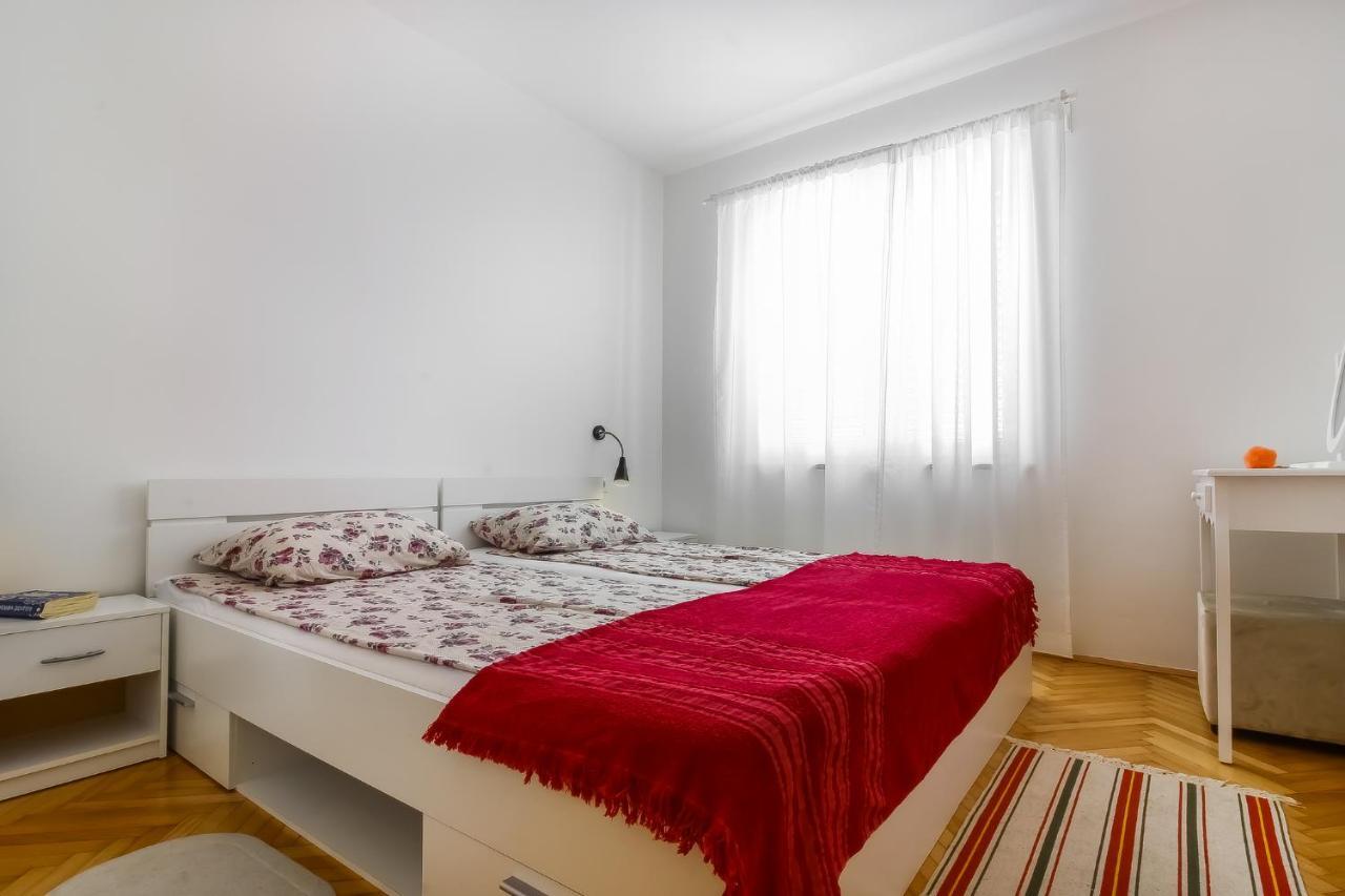 Saten Suite Apartment Near The Beach Poreč Extérieur photo